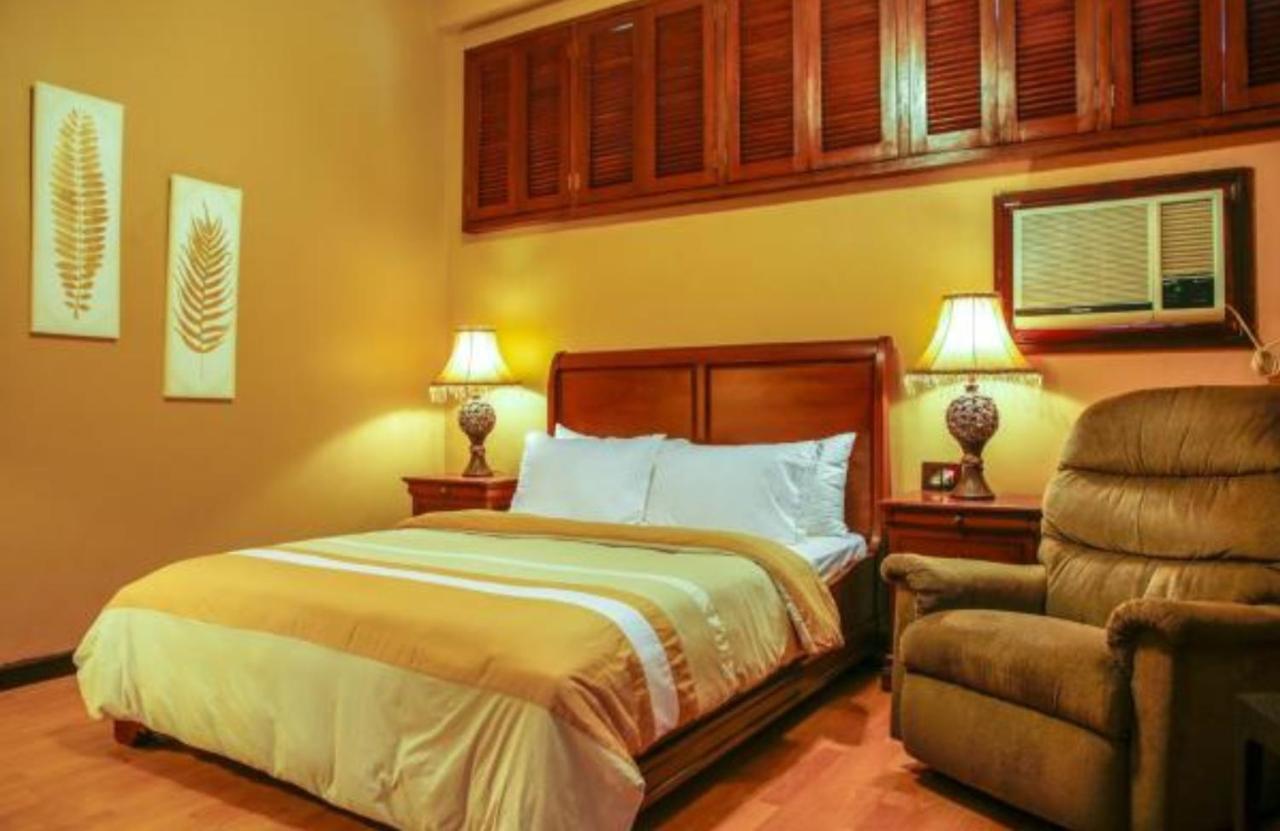 Victoria'S Haven Dumaguete City Exterior foto