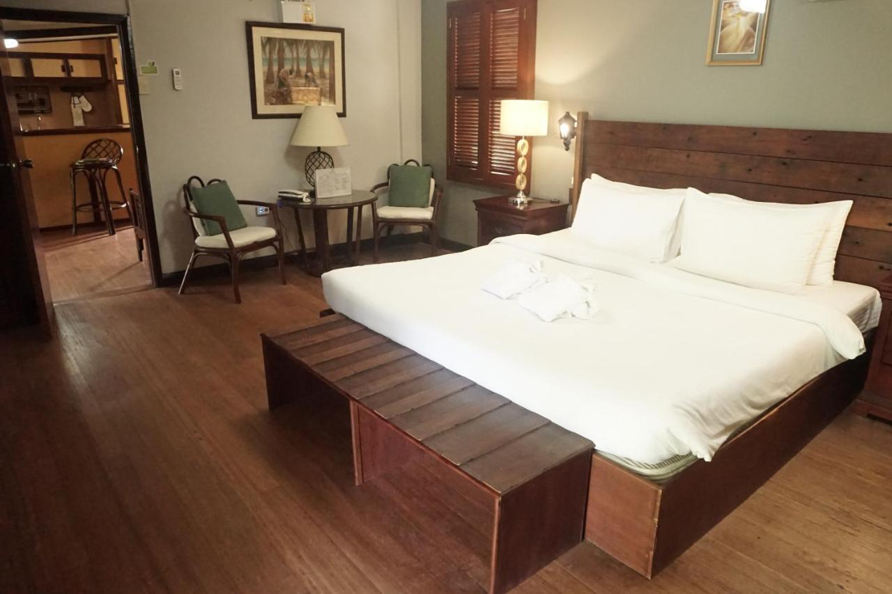 Victoria'S Haven Dumaguete City Exterior foto